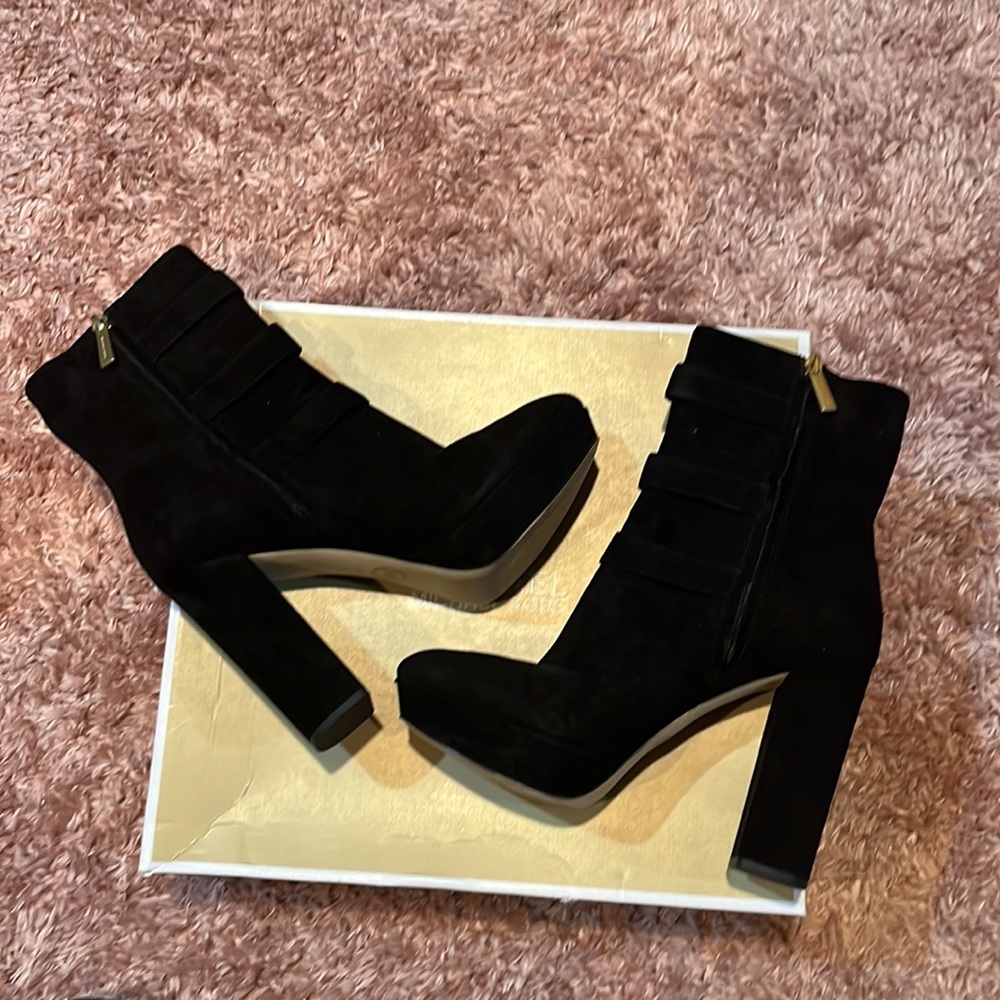 MICHAEL KORS BOOTIES - Picture 4 of 9